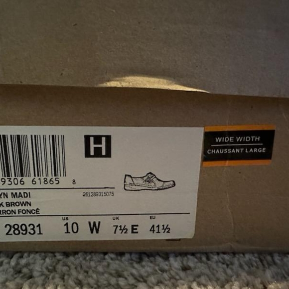 Clarks - Cheyn Madi - Picture 3 of 4